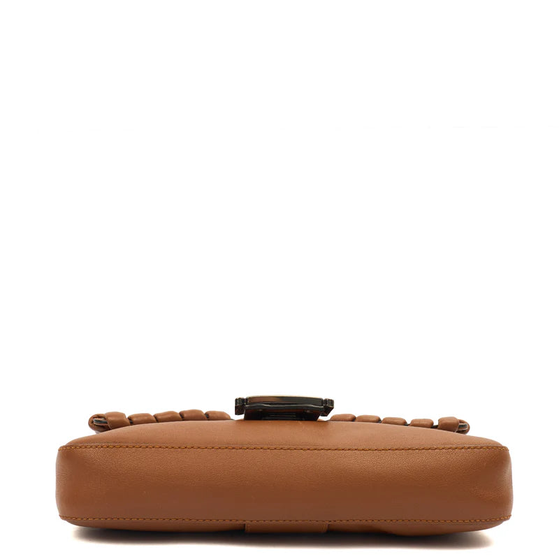 Fendi Bolso de hombro Baguette en piel color marrón