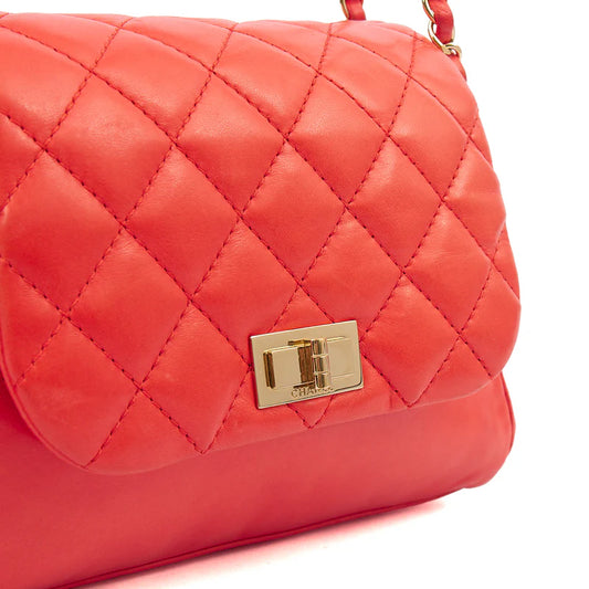 Chanel Bolso de hombro Reissue Accordion Flap en piel de cordero color rojo