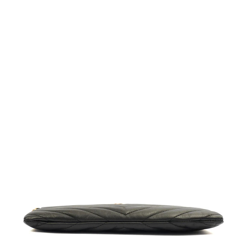 Saint Laurent Clutch Cassandre Zipped Pouch - Large en piel color negro